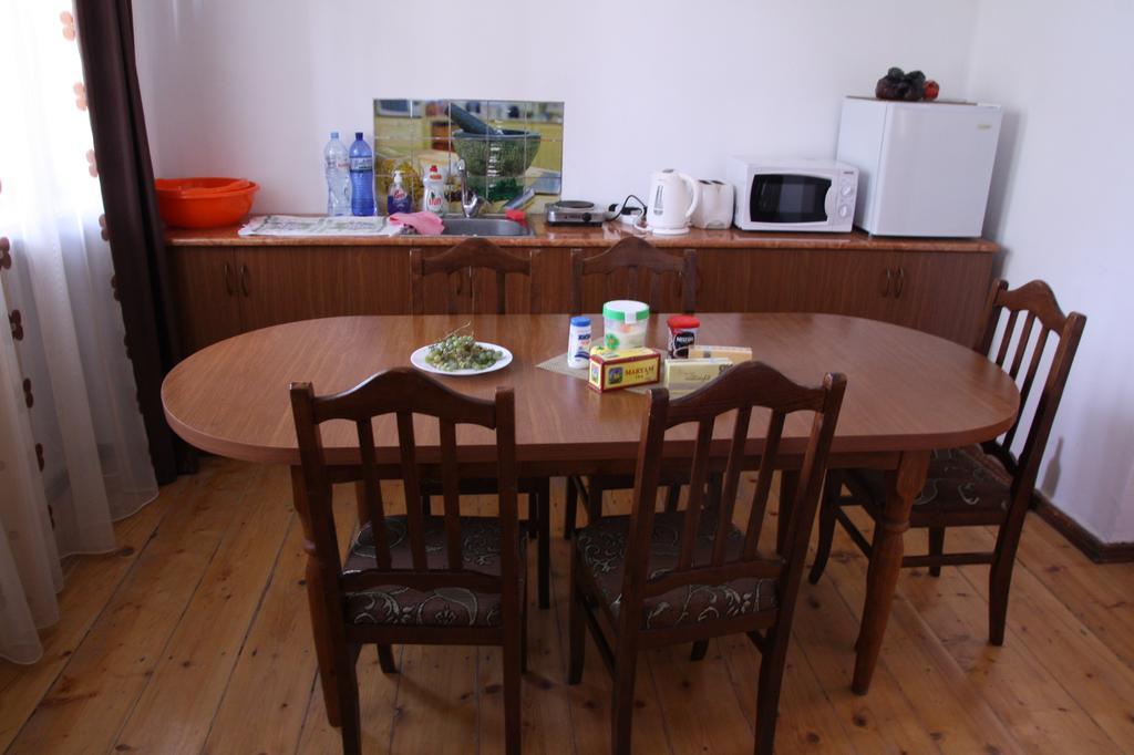 Gvirilas Sakhli Guest House Khashuri Zewnętrze zdjęcie